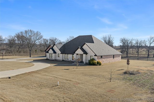 503 Brentain Lane, Madill, OK 73446