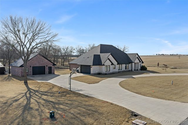 503 Brentain Lane, Madill, OK 73446