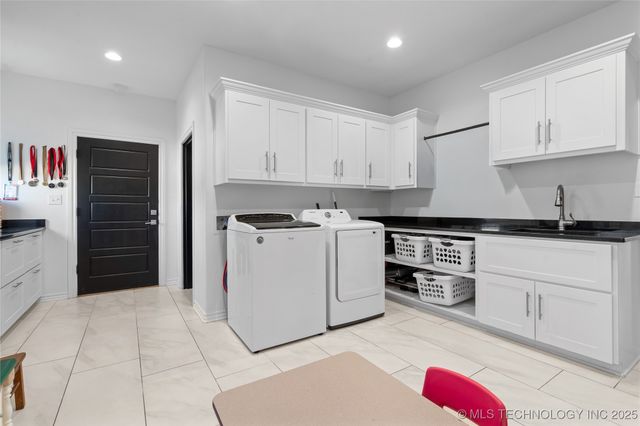 503 Brentain Lane, Madill, OK 73446