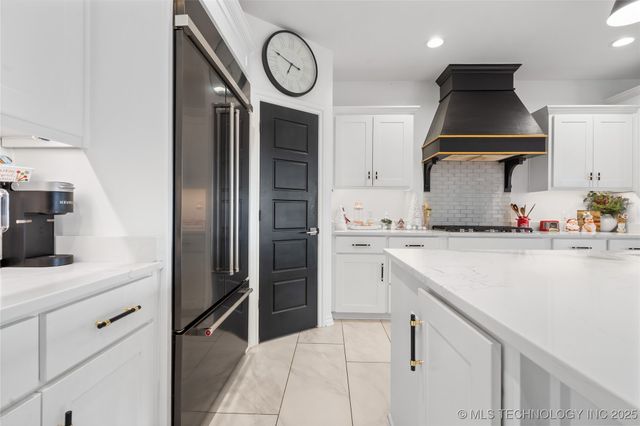 503 Brentain Lane, Madill, OK 73446