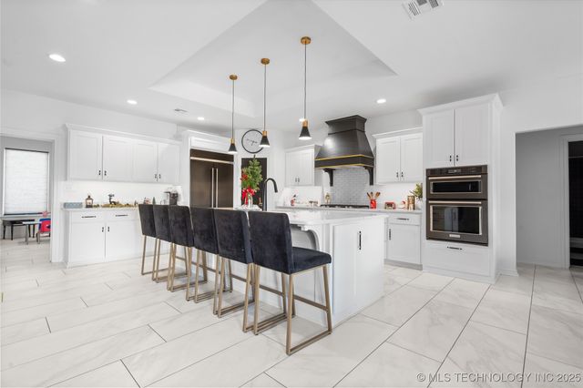 503 Brentain Lane, Madill, OK 73446