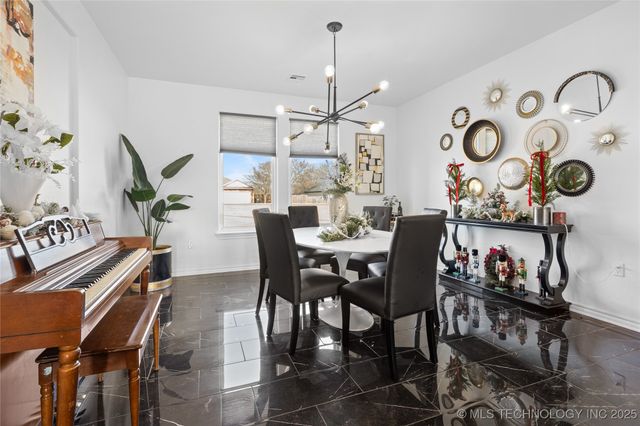 503 Brentain Lane, Madill, OK 73446