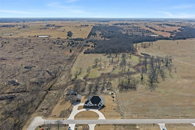 503 Brentain Lane, Madill, OK 73446