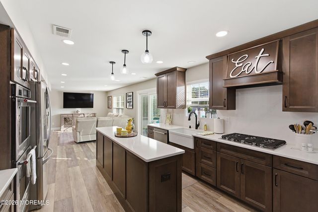 18 Carrie Drive, Howell, NJ 07731