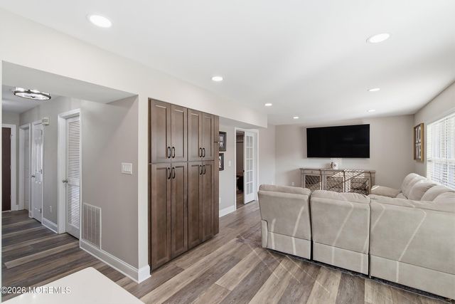 18 Carrie Drive, Howell, NJ 07731