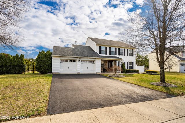 18 Carrie Drive, Howell, NJ 07731