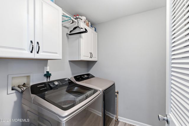 18 Carrie Drive, Howell, NJ 07731