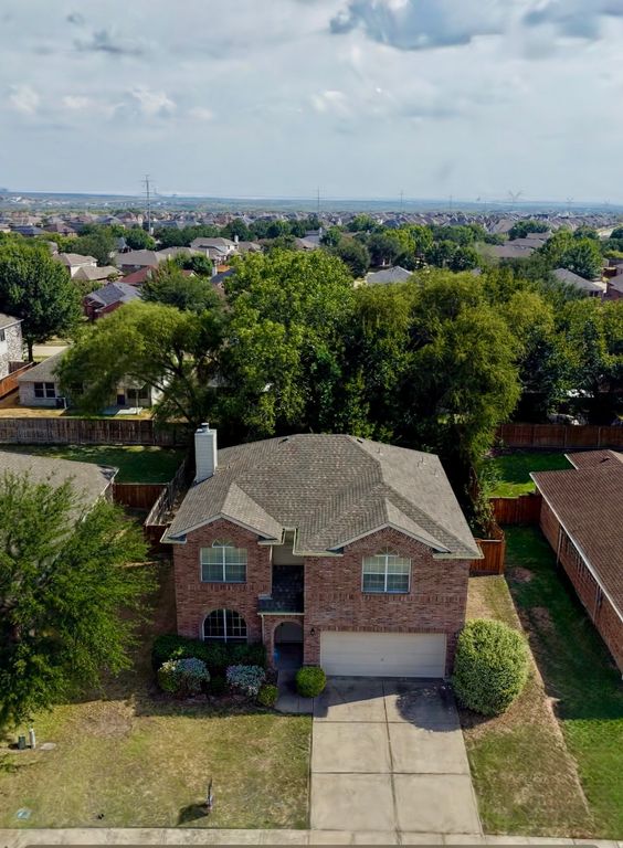 3231 Yeltes, Grand Prairie, TX 75054 — exterior
