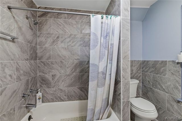 1802 Cleveland Avenue, Niagara Falls, NY 14305