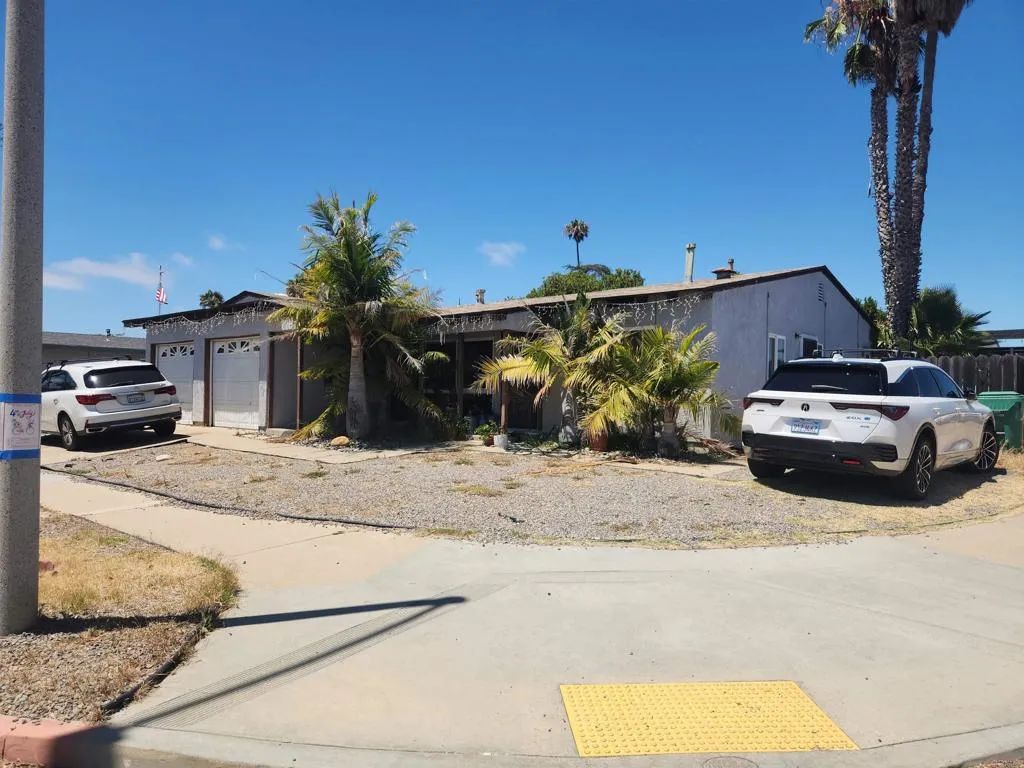 2994-96 Luna Avenue, San Diego, CA 92117