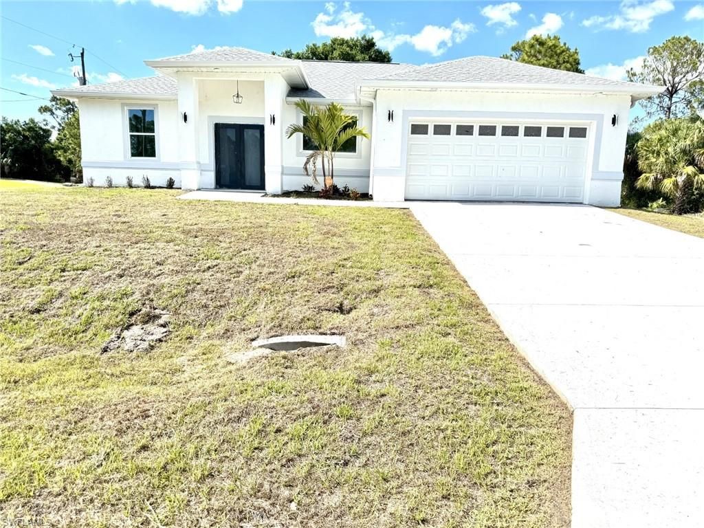 16 W 7th ST, LEHIGH ACRES, FL 33972 — exterior
