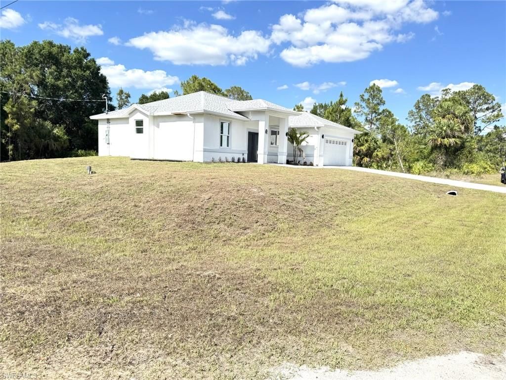 16 W 7th ST, LEHIGH ACRES, FL 33972 — photo 2