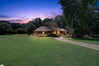 216 Muirfield Drive, Spartanburg, SC 29306