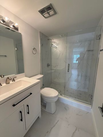 412 Northlake Court Apt 5, North Palm Beach, FL 33408