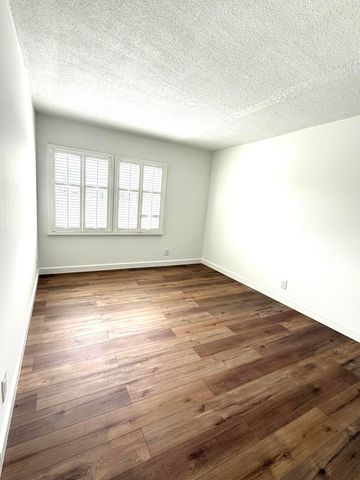 412 Northlake Court Apt 5, North Palm Beach, FL 33408