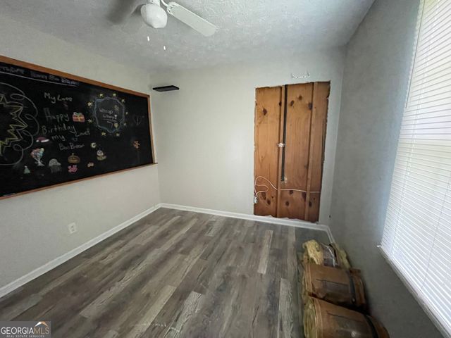 200 Glover Circle, Newnan, GA 30263