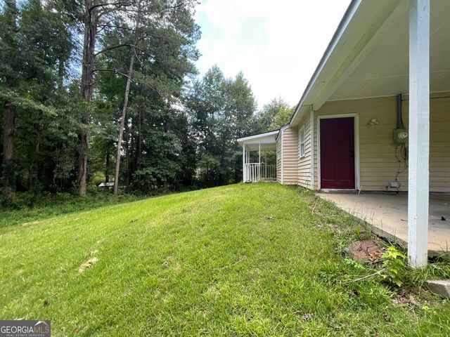 200 Glover Circle, Newnan, GA 30263