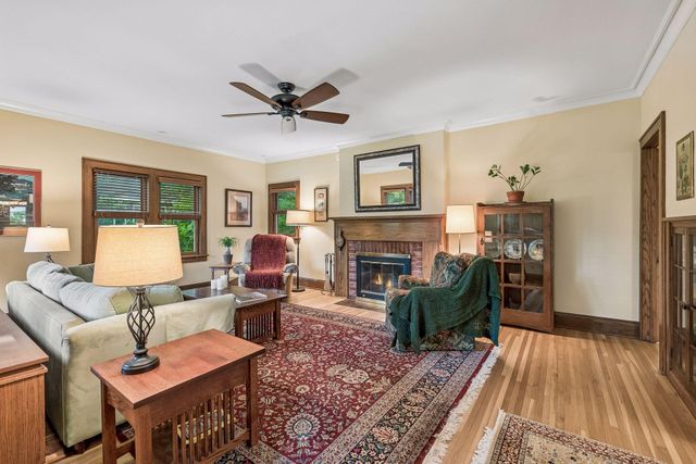 4308 France Avenue S, Edina, MN 55410