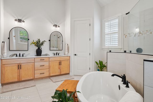 813 Hawkeye Street, Olive Branch, MS 38654