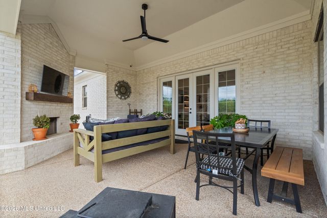 813 Hawkeye Street, Olive Branch, MS 38654