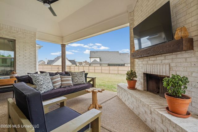 813 Hawkeye Street, Olive Branch, MS 38654