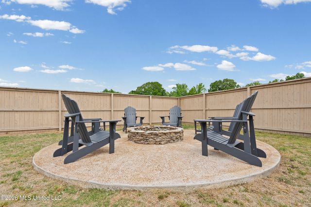 813 Hawkeye Street, Olive Branch, MS 38654