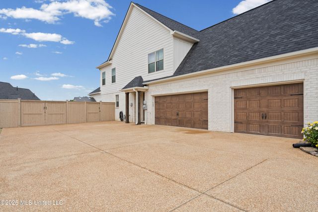 813 Hawkeye Street, Olive Branch, MS 38654