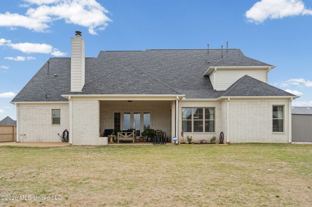 813 Hawkeye Street, Olive Branch, MS 38654