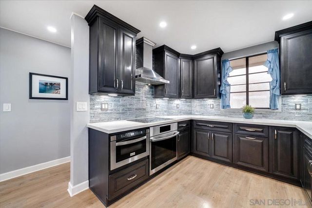 3130 Avenida De Portugal 304, San Diego, CA 92106