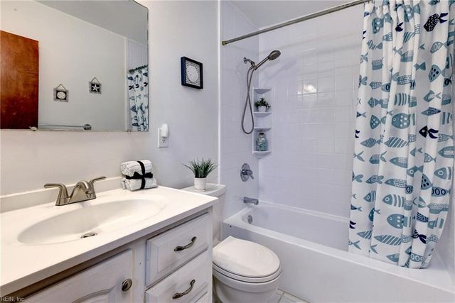 113 Virginia DR, Newport News, VA 23602