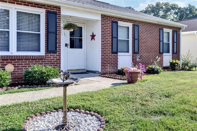 113 Virginia DR, Newport News, VA 23602