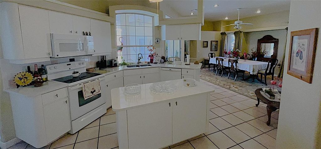Image 21 of property listing at 23256 PEACHLAND BOULEVARD, Port Charlotte, FL 33954