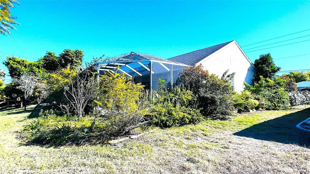 Image 54 of property listing at 23256 PEACHLAND BOULEVARD, Port Charlotte, FL 33954