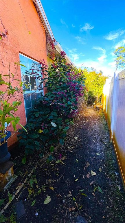 Image 58 of property listing at 23256 PEACHLAND BOULEVARD, Port Charlotte, FL 33954