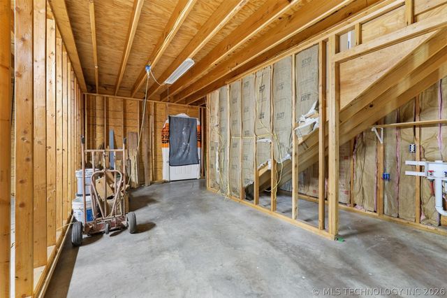 15715 State Road 78, Achille, OK 74720
