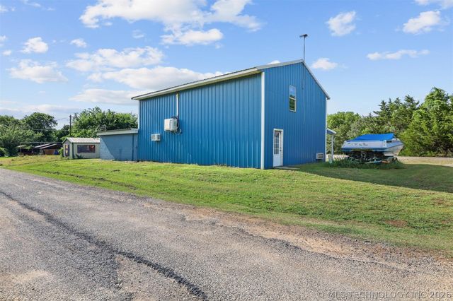 15715 State Road 78, Achille, OK 74720