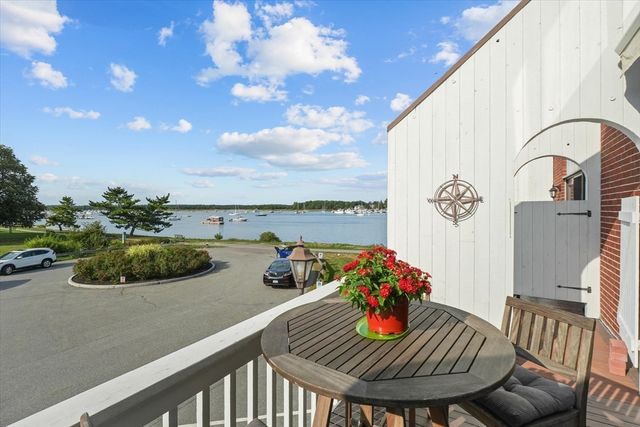 126 Merrimac St 47, Newburyport, MA 01950