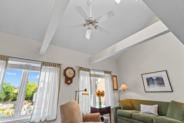 126 Merrimac St 47, Newburyport, MA 01950