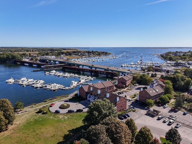126 Merrimac St 47, Newburyport, MA 01950