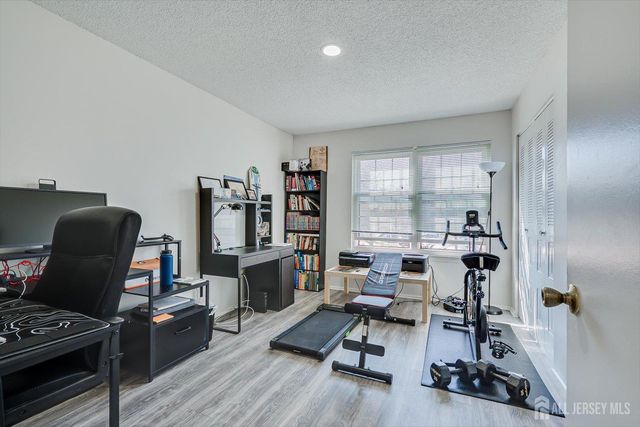 409 Lancaster Court, Piscataway, NJ 08854