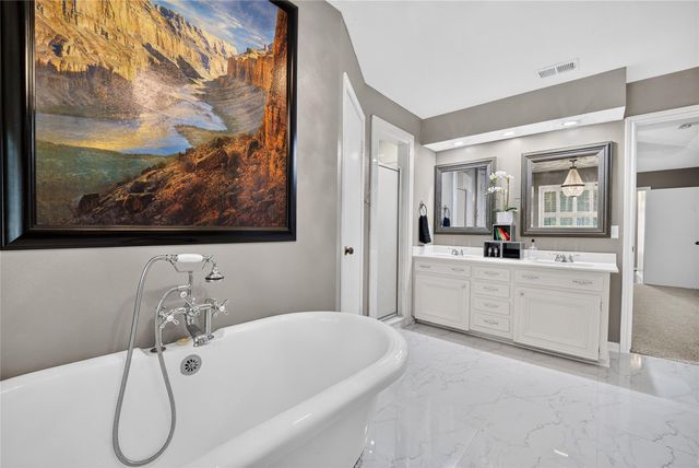 97 Panorama Drive, Panorama Village, TX 77304