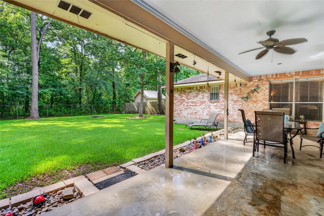 97 Panorama Drive, Panorama Village, TX 77304