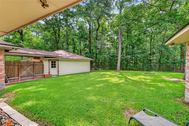 97 Panorama Drive, Panorama Village, TX 77304