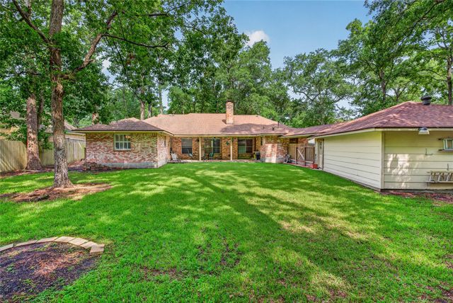 97 Panorama Drive, Panorama Village, TX 77304