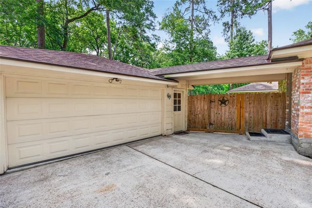 97 Panorama Drive, Panorama Village, TX 77304
