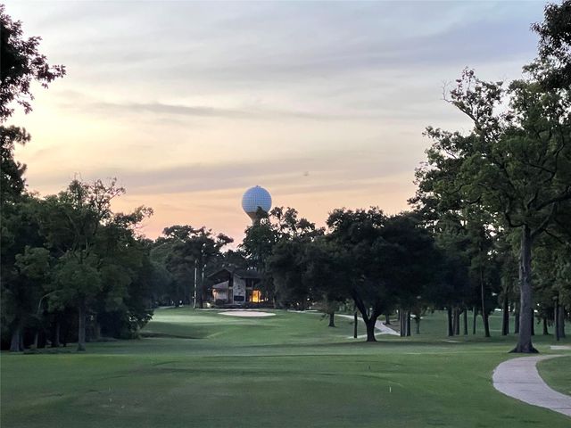 97 Panorama Drive, Panorama Village, TX 77304