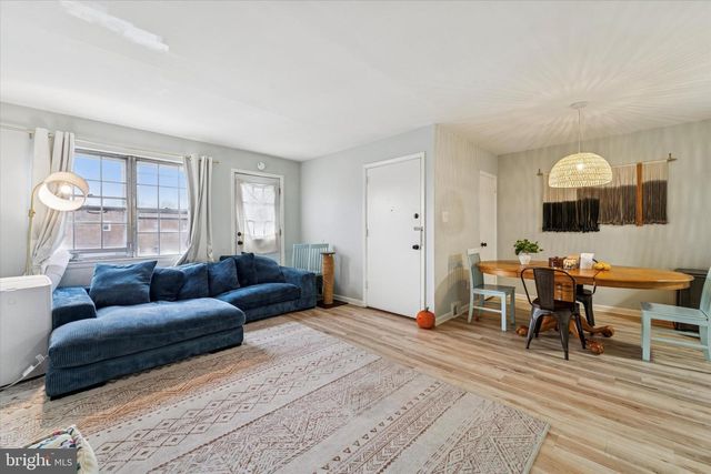 2659 DAPHNE RD, Philadelphia, PA 19131