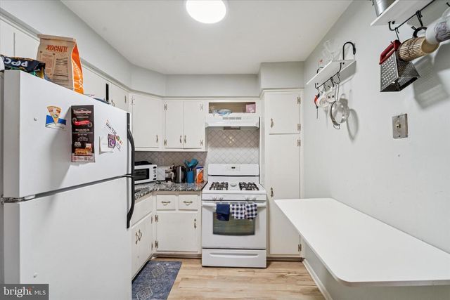 2659 DAPHNE RD, Philadelphia, PA 19131