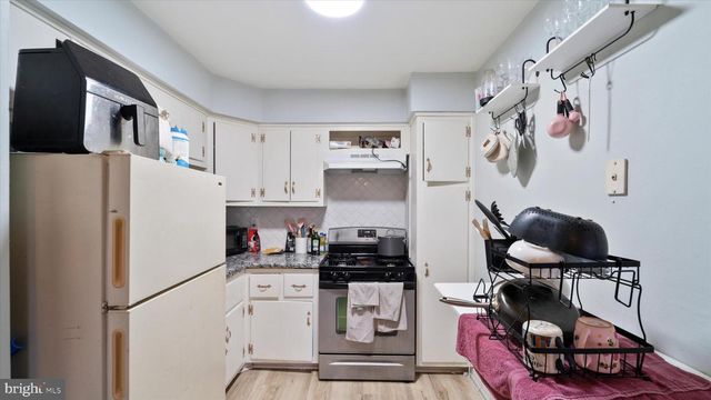 2659 DAPHNE RD, Philadelphia, PA 19131