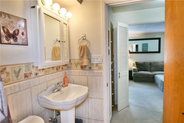 5451 Virginia Drive, Austintown, OH 44515